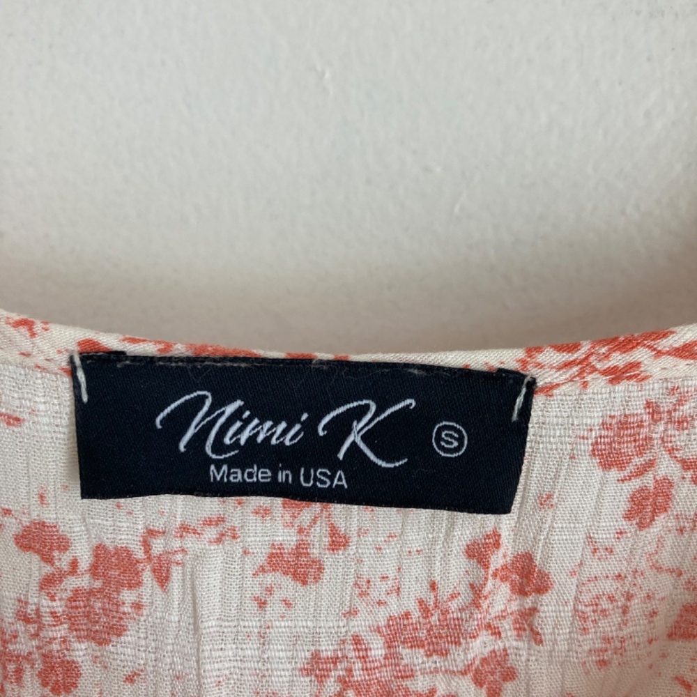 Nimi k Woman’s floral dress made in USA - Picture 3 of 8